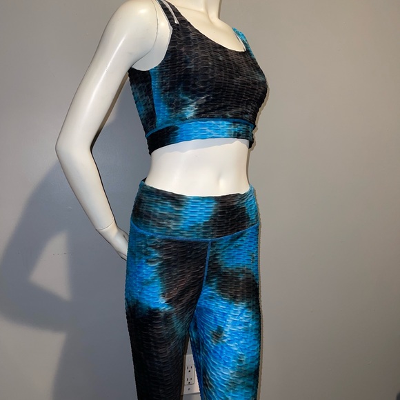 Gym attire Navy blue and Turquoise tie dye. - Picture 4 of 6